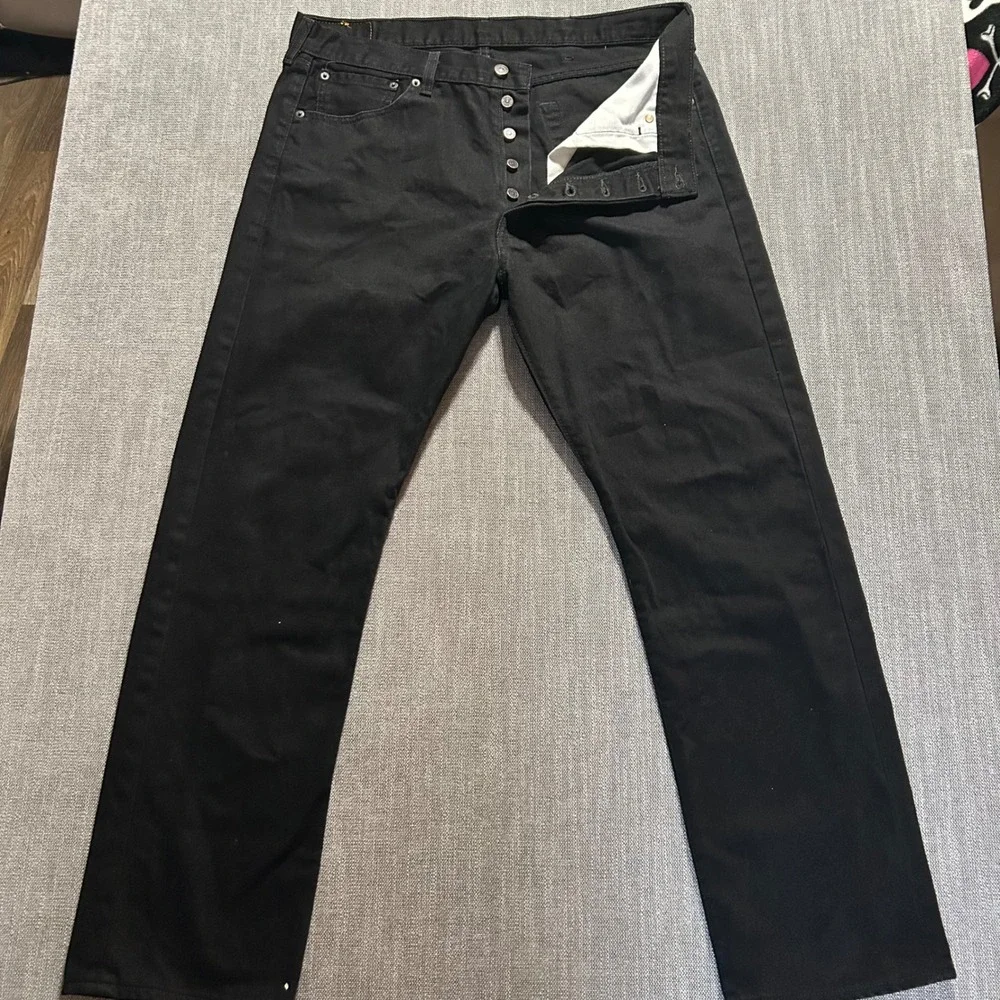 Levi's 501 Original Fit Jeans Men 38x32 Black Straight Leg Button Fly Denim